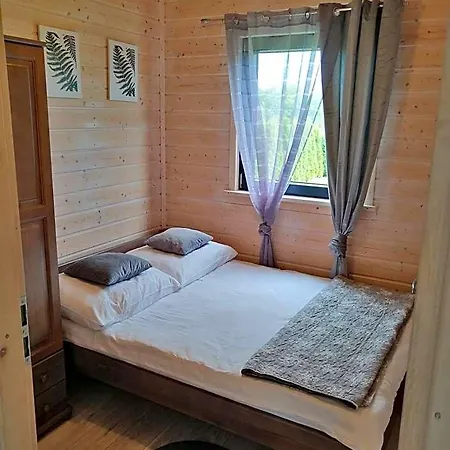 山林小屋 Sloneczne